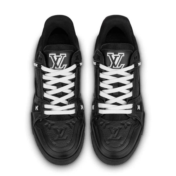 "LV All Black" trener